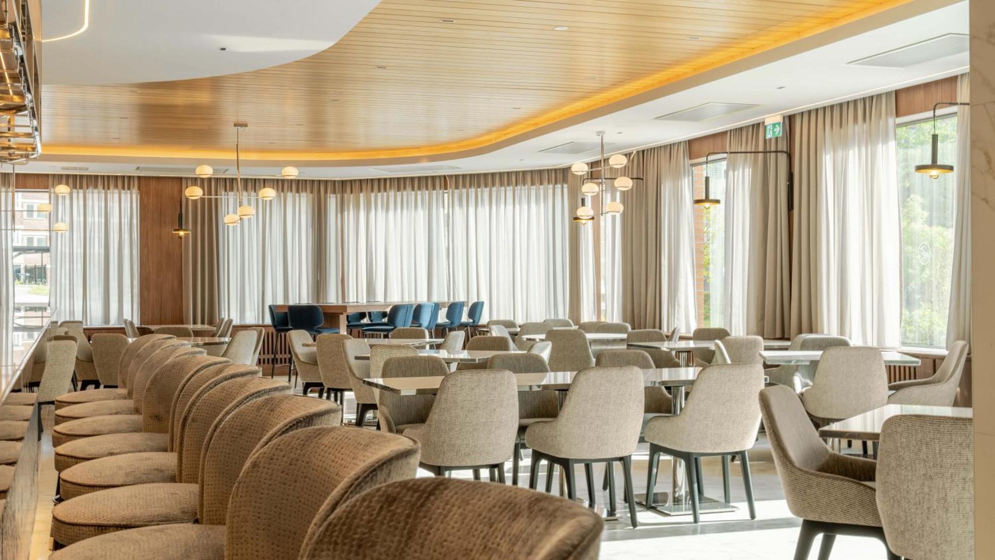 Voco Stockholm - Kista By Ihg Hotel Exterior photo